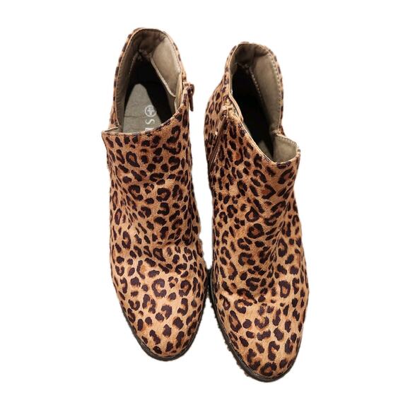 Serra Cheetah Print Ankle Booties Sz 8 - Picture 1 of 4